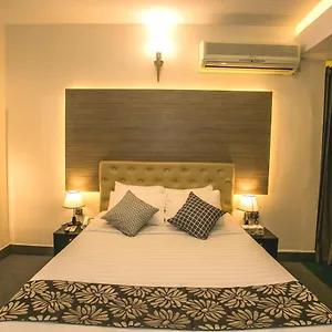 Tropical Daisy 3* Dhaka